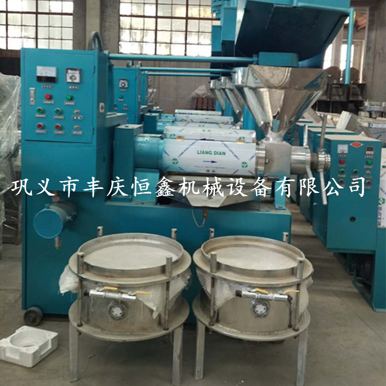 螺旋榨油機