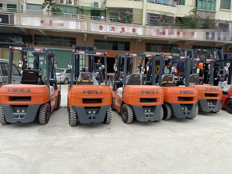 深圳廠價直銷合力叉車、寶安沙井叉車批發、公明低價促銷柴油叉車