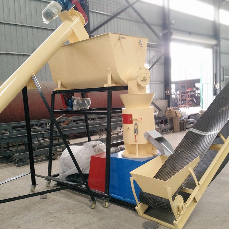 大型飼料顆粒機(jī) 牛羊飼料平模造粒機(jī) 養(yǎng)殖專用顆粒飼料機(jī)械