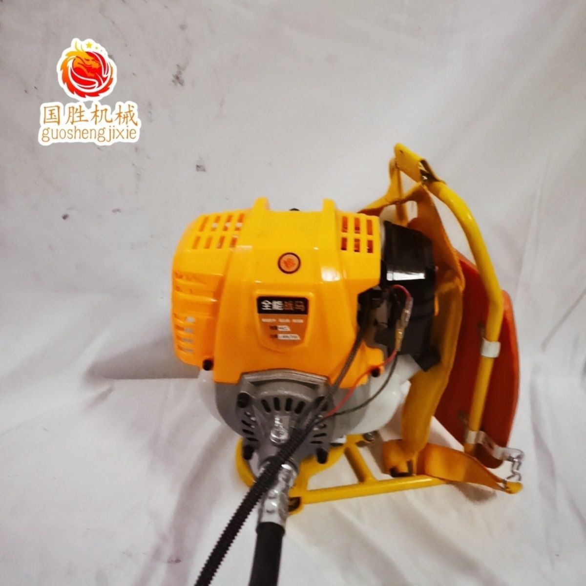 全能戰(zhàn)馬割草機(jī)四沖程背負(fù)式小型除草機(jī)多功能松土農(nóng)用開荒家用