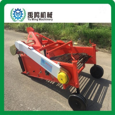 廠家定制4U-650土豆收獲機 亞泰拖拉機懸掛地瓜土豆胡蘿卜收獲機
