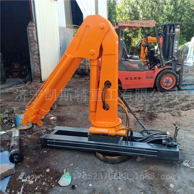 廠家供應(yīng)1噸2噸輕卡隨車吊車 小型液壓折疊吊機(jī)家用車載折臂吊機(jī)