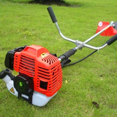 現(xiàn)貨四沖程動力側(cè)掛式除草機汽油小型割草割灌機肩背式農(nóng)業(yè)打草機