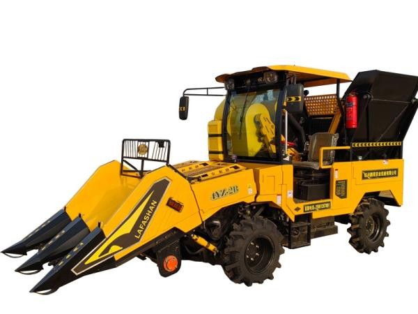 拉法山牌4YZ-2B自走式玉米收獲機