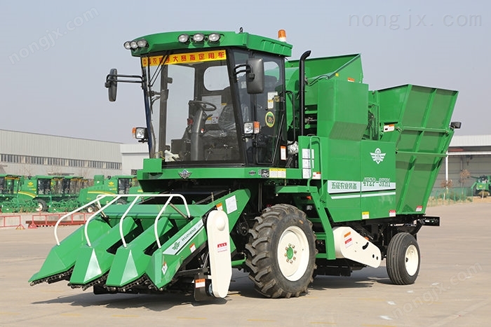 五征4YZP-3XH1玉米收割機