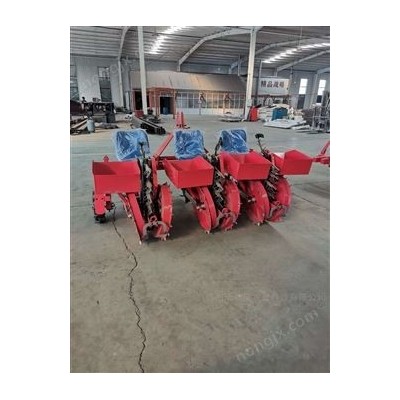 新款 地瓜 紅薯移栽機