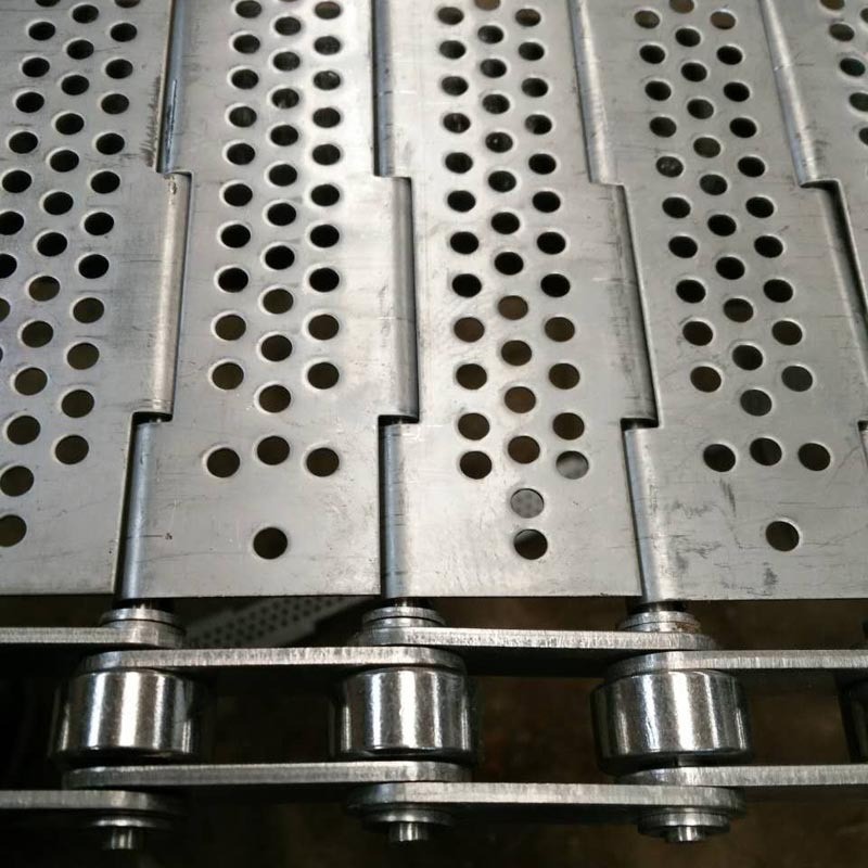 廠(chǎng)家供應(yīng)不銹鋼沖孔鏈板工業(yè)傳動(dòng)不銹鋼輸送板式鏈側(cè)導(dǎo)輪拖輪鏈板