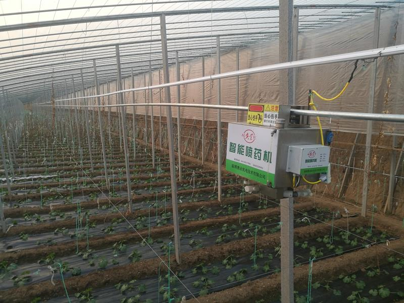 智能噴藥機(jī)(圖1)