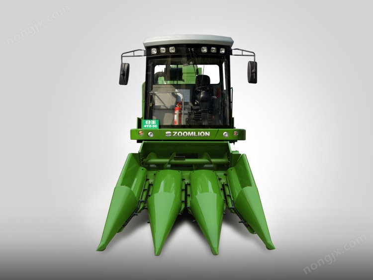 中聯(lián)重機(jī)谷王CC30玉米收割機(jī)