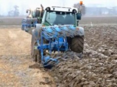 先進(jìn)農(nóng)業(yè)機(jī)械設(shè)備工作過程，看著真舒服！